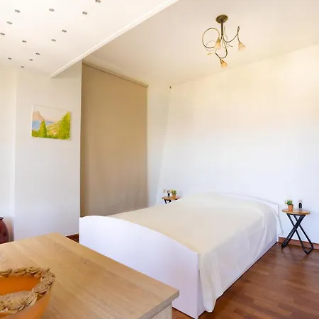 Chrysi's House φιλόξενο, άνετο και με υπέροχη θέα. *