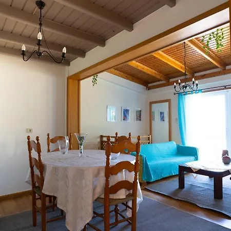 Chrysi's House φιλόξενο, άνετο και με υπέροχη θέα. Сasa de vacaciones