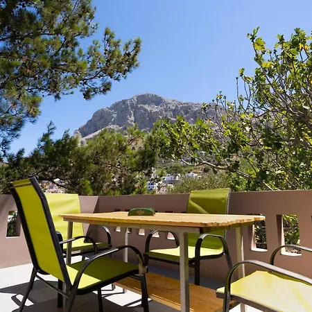 Chrysi's House φιλόξενο, άνετο και με υπέροχη θέα. * Myrties