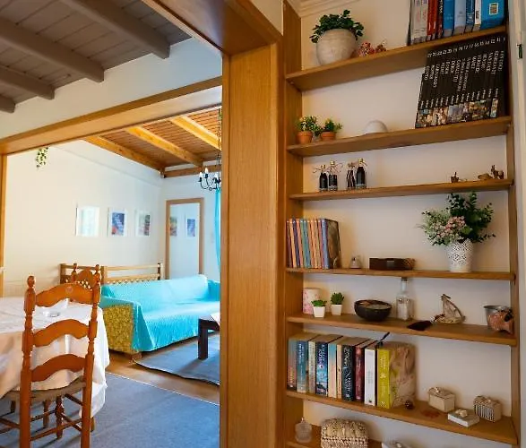 Chrysi's House φιλόξενο, άνετο και με υπέροχη θέα. 別荘 *