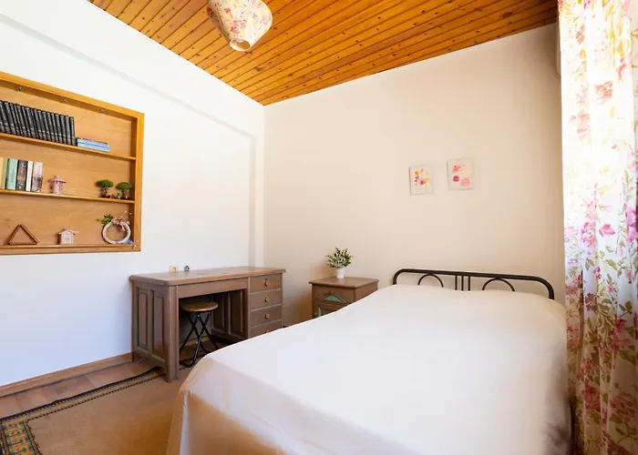 Chrysi's House φιλόξενο, άνετο και με υπέροχη θέα.